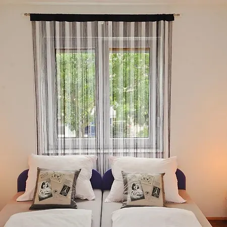 Apartment Mb *